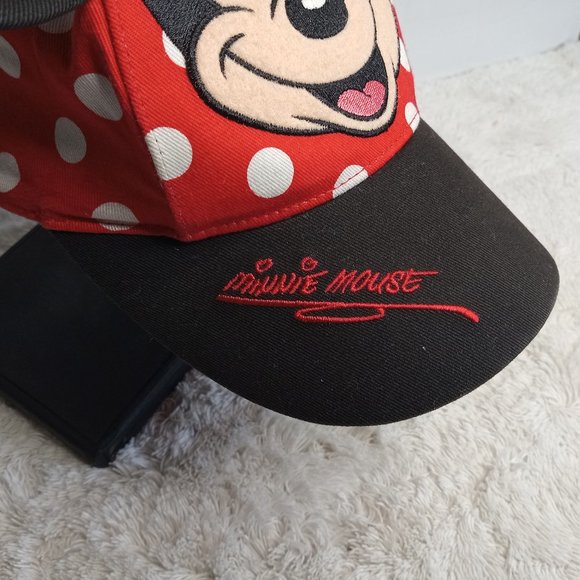 Disney Minnie Mouse Hat - Picture 3 of 6
